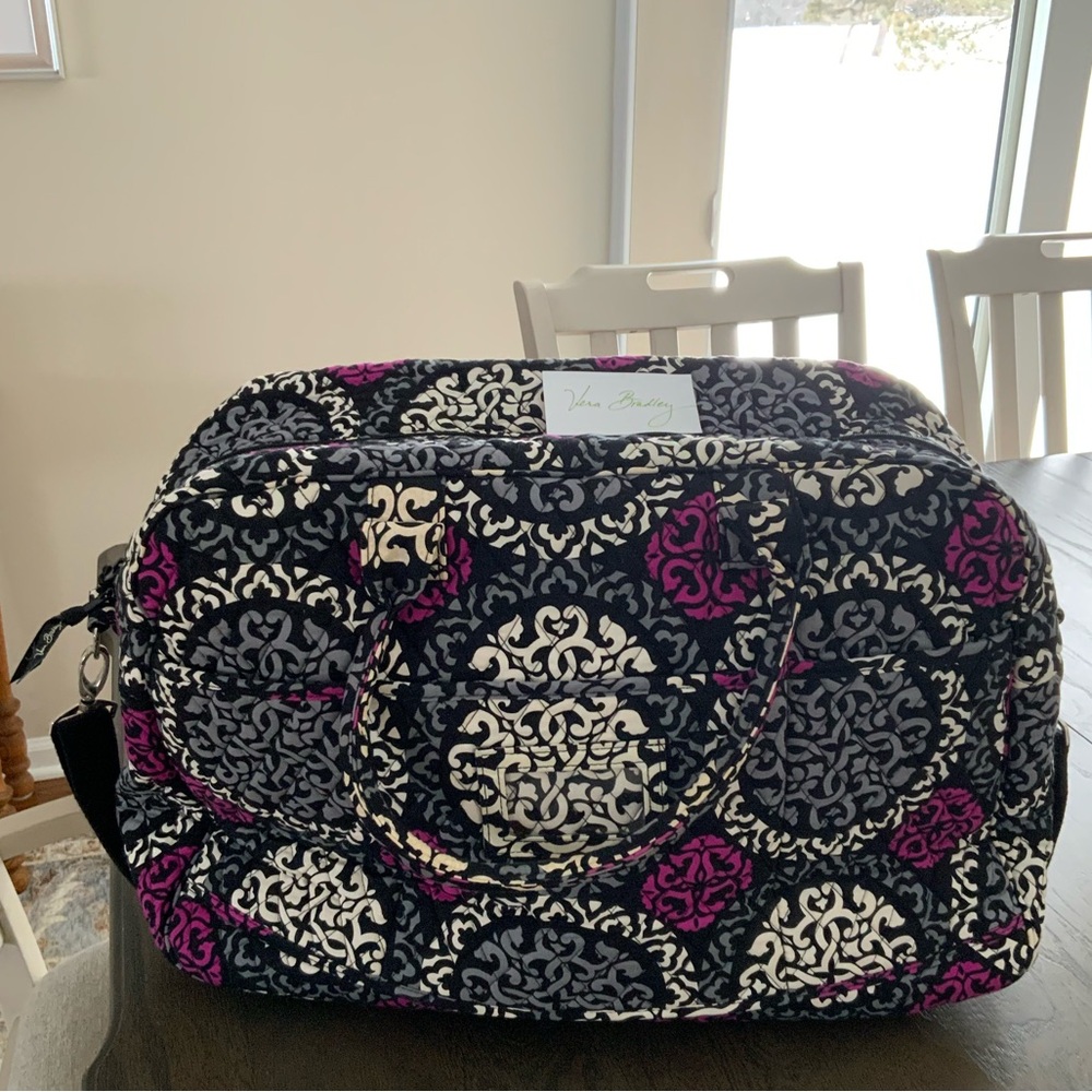 Vera Bradley Large Weekender/Duffel Bag in Canterberry Print (New Without Tags)
